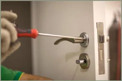 Locksmith Solution Services Las Vegas, NV 702-359-0361 - 68-44-8